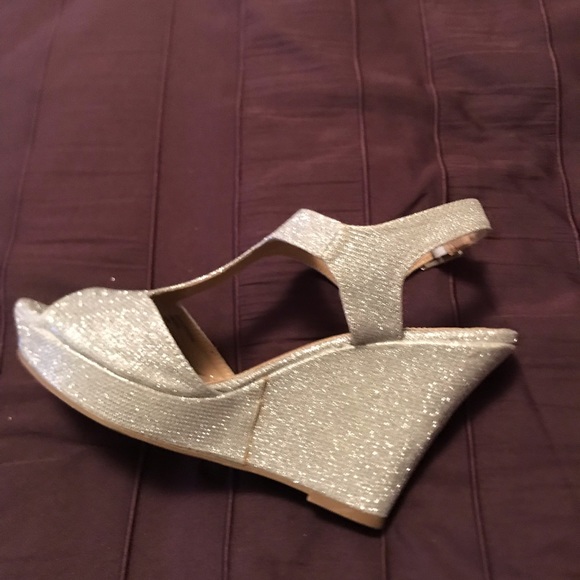 Silver bling heels - Picture 3 of 9